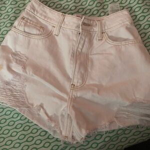 Hollister short